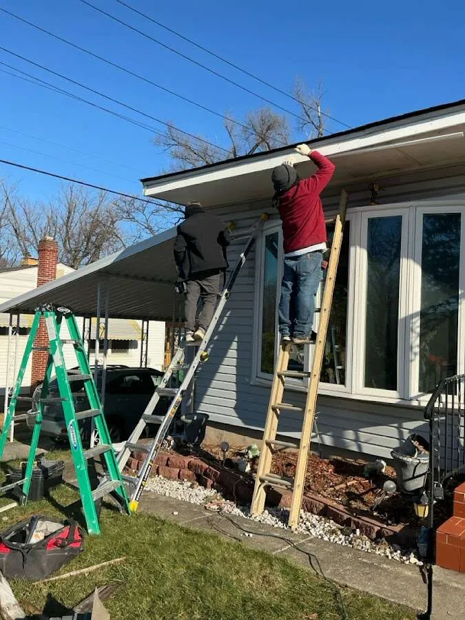 Restoration crew performing exterior repair in Anamosa